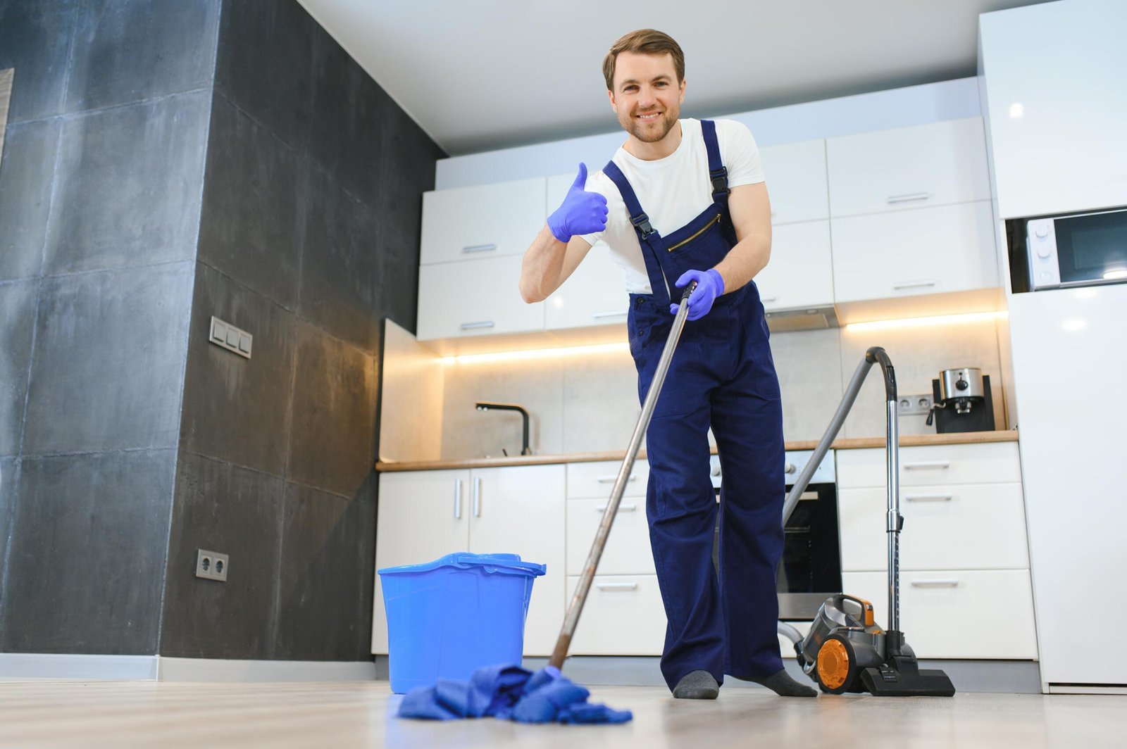 villa deep cleaning services in dubai by dubaiclean.ae