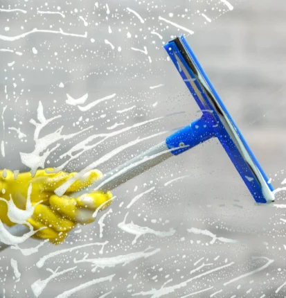 expert office cleaners in dubai