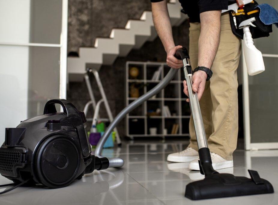 commercial cleaning dubai