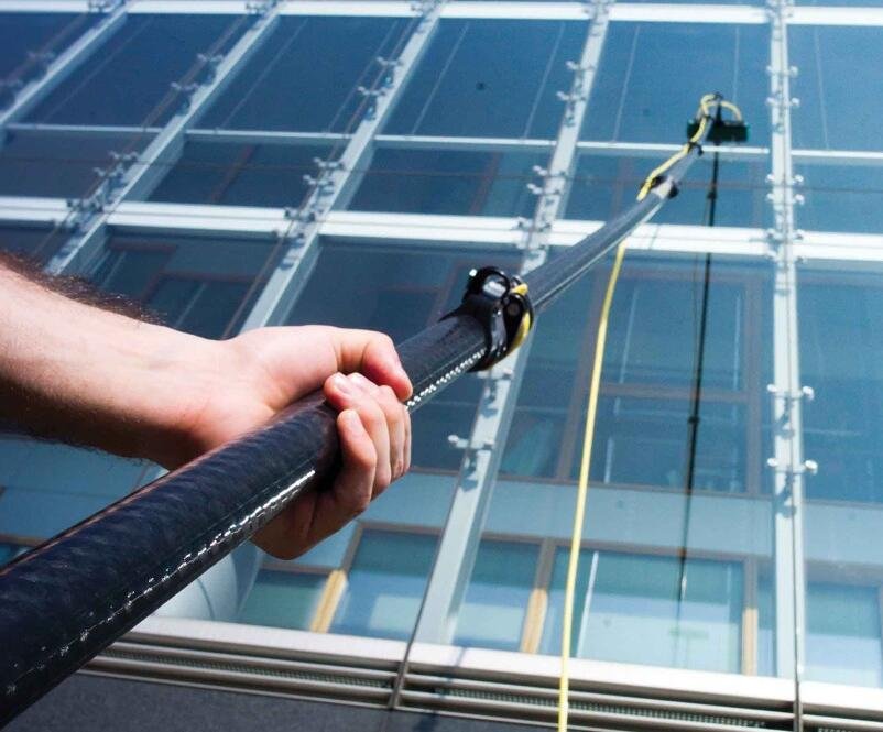expert facade cleaning services in dubai by dubaiclean.ae